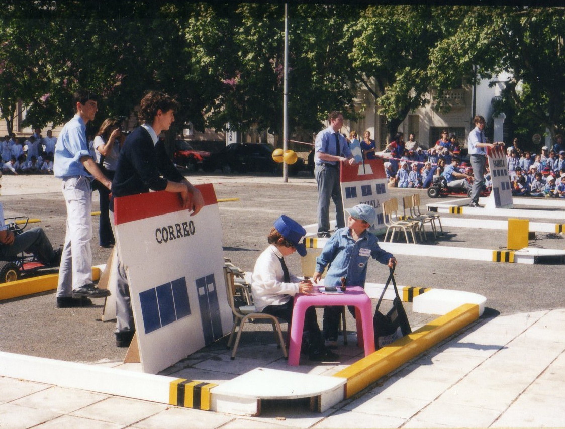 Aprendiendo a conducirnos, foto 6